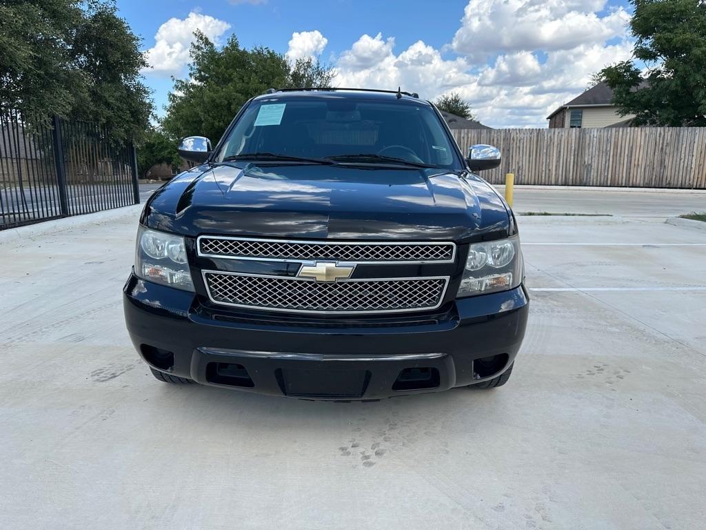 Chevrolet Avalanche LS 2WD 2012