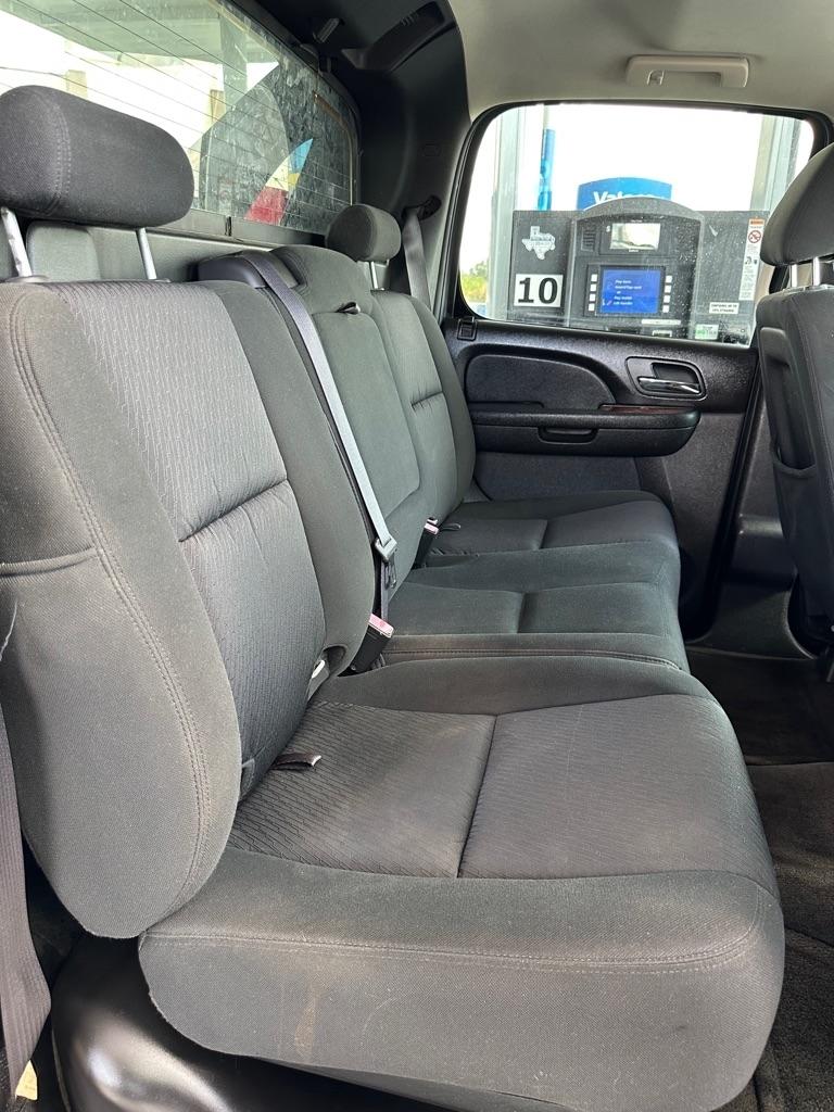 Chevrolet Avalanche LS 2WD 2012