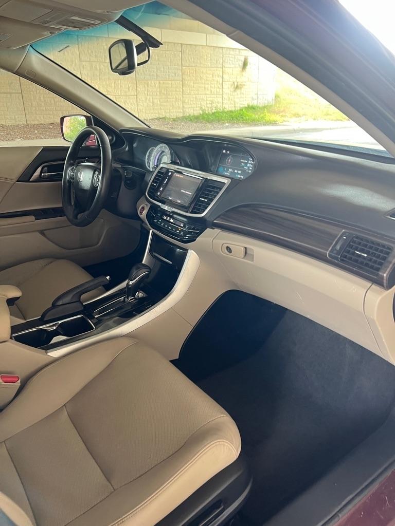 Honda Accord EX-L Sedan CVT 2017