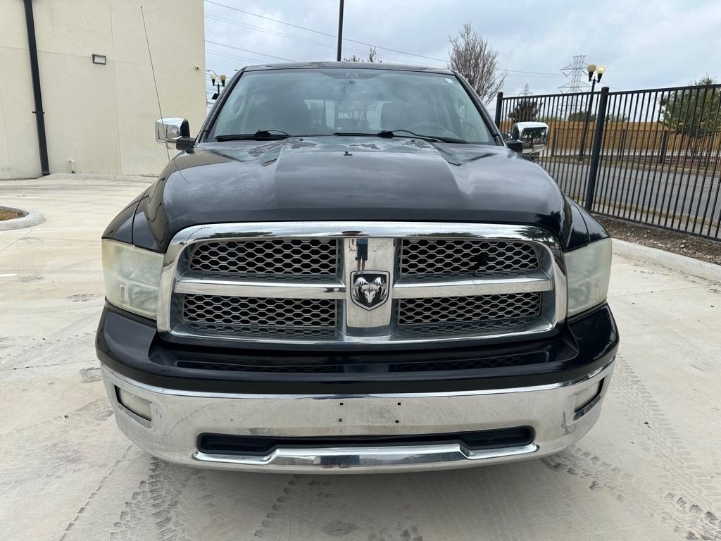 RAM 1500 Laramie Crew Cab 4WD 2012