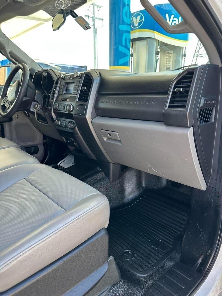 Ford F-350 SD XL SuperCab 2WD 2019