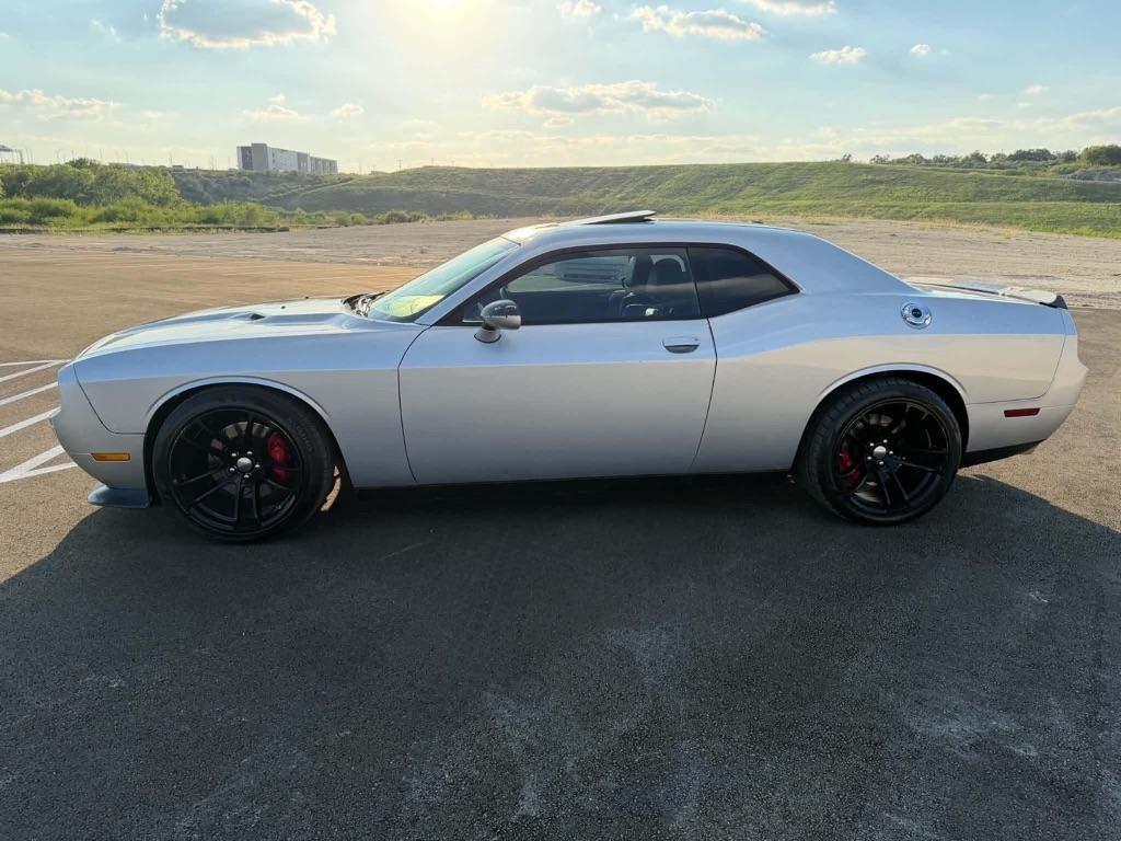 Dodge Challenger SRT8 2012