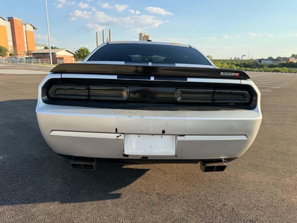 Dodge Challenger SRT8 2012