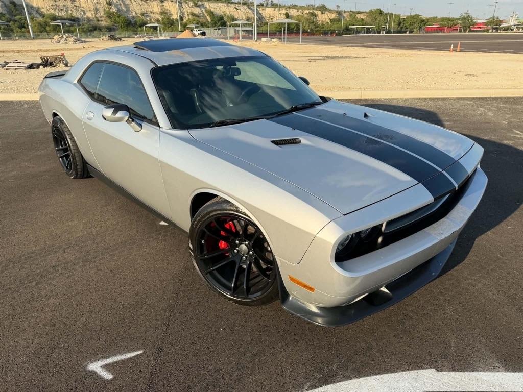 Dodge Challenger SRT8 2012