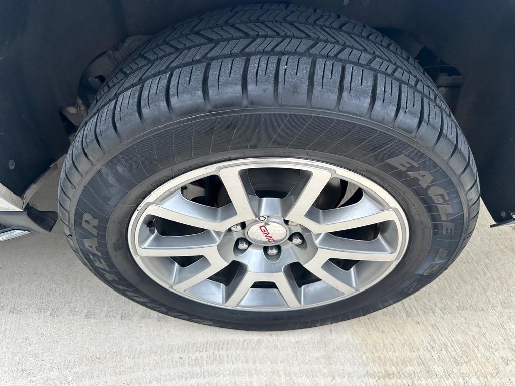 GMC Yukon XL Denali 2WD 2018