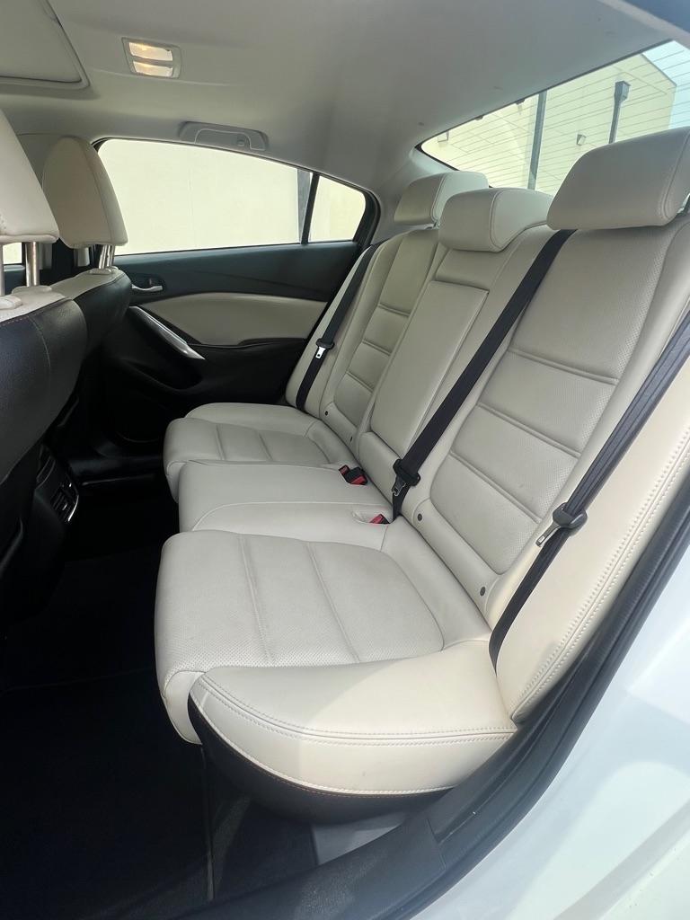 Mazda MAZDA6 i Grand Touring 2015