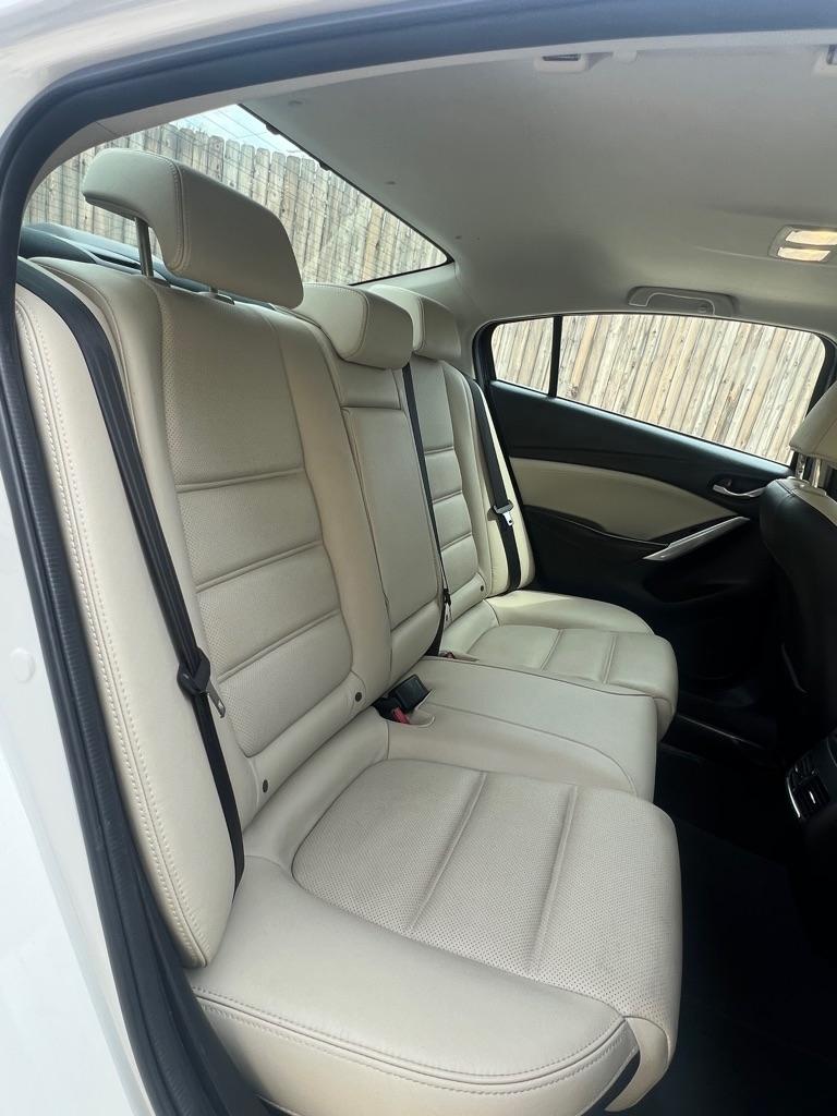 Mazda MAZDA6 i Grand Touring 2015