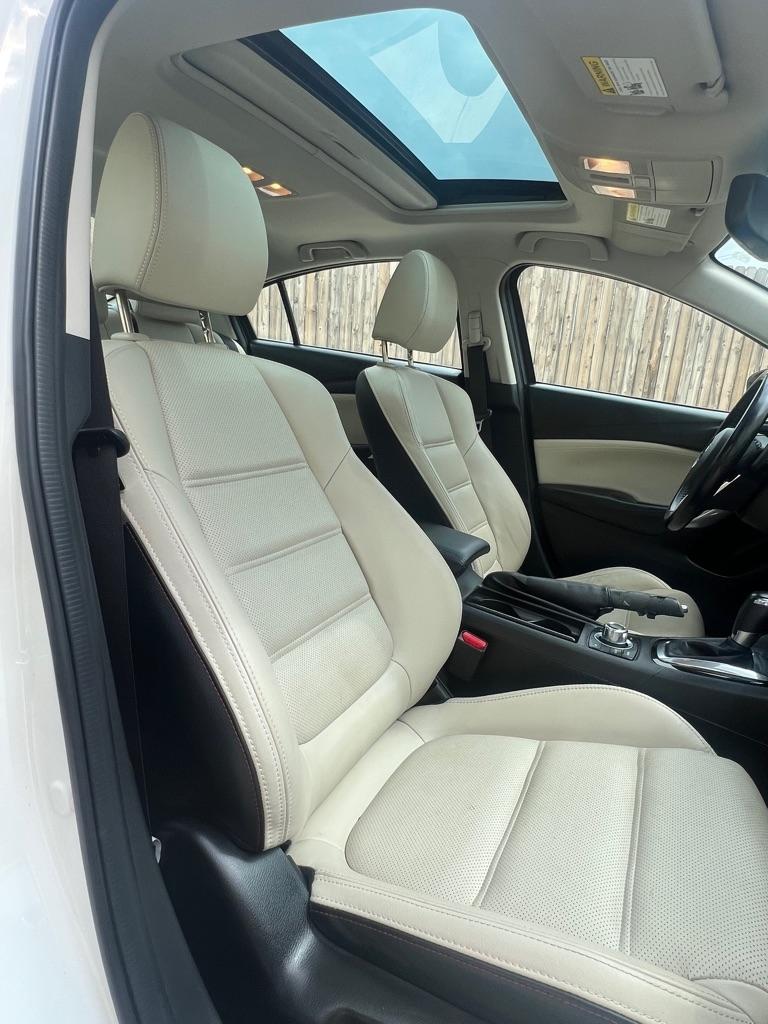 Mazda MAZDA6 i Grand Touring 2015