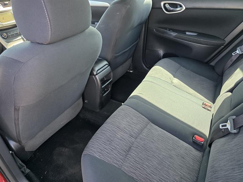 2015 Nissan Sentra SV - Photo 7