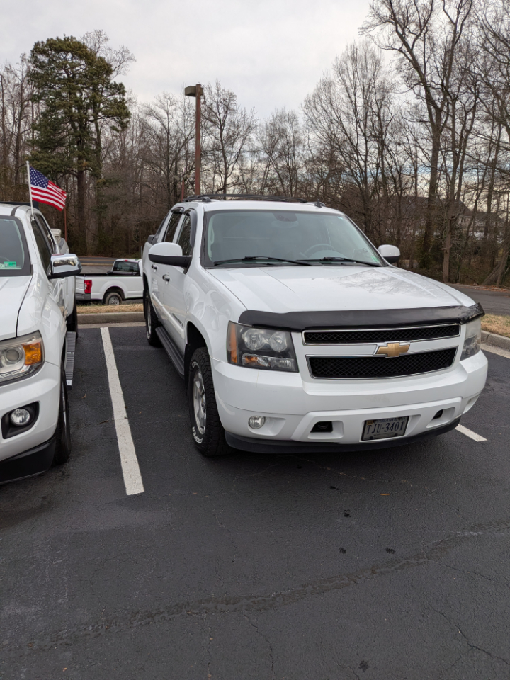 Chevrolet Avalanche  2008