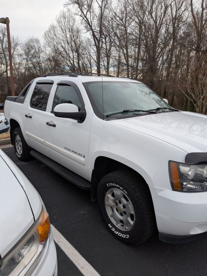 Chevrolet Avalanche  2008