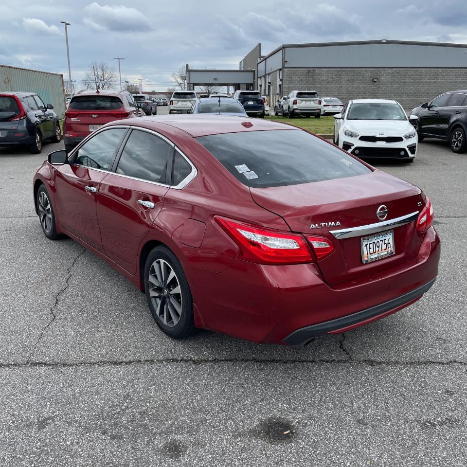 Nissan Altima  2016