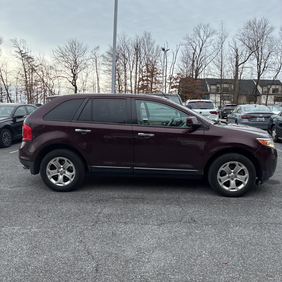 Ford Edge  2011