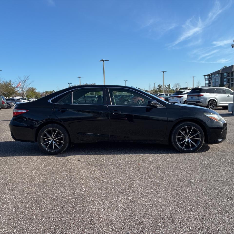 Toyota Camry  2015