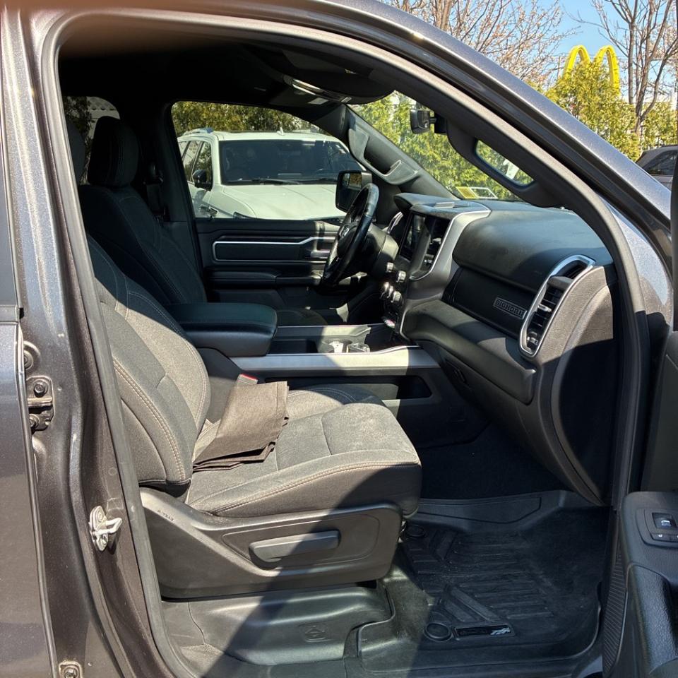 RAM 1500 Big Horn Quad Cab 4WD 2019