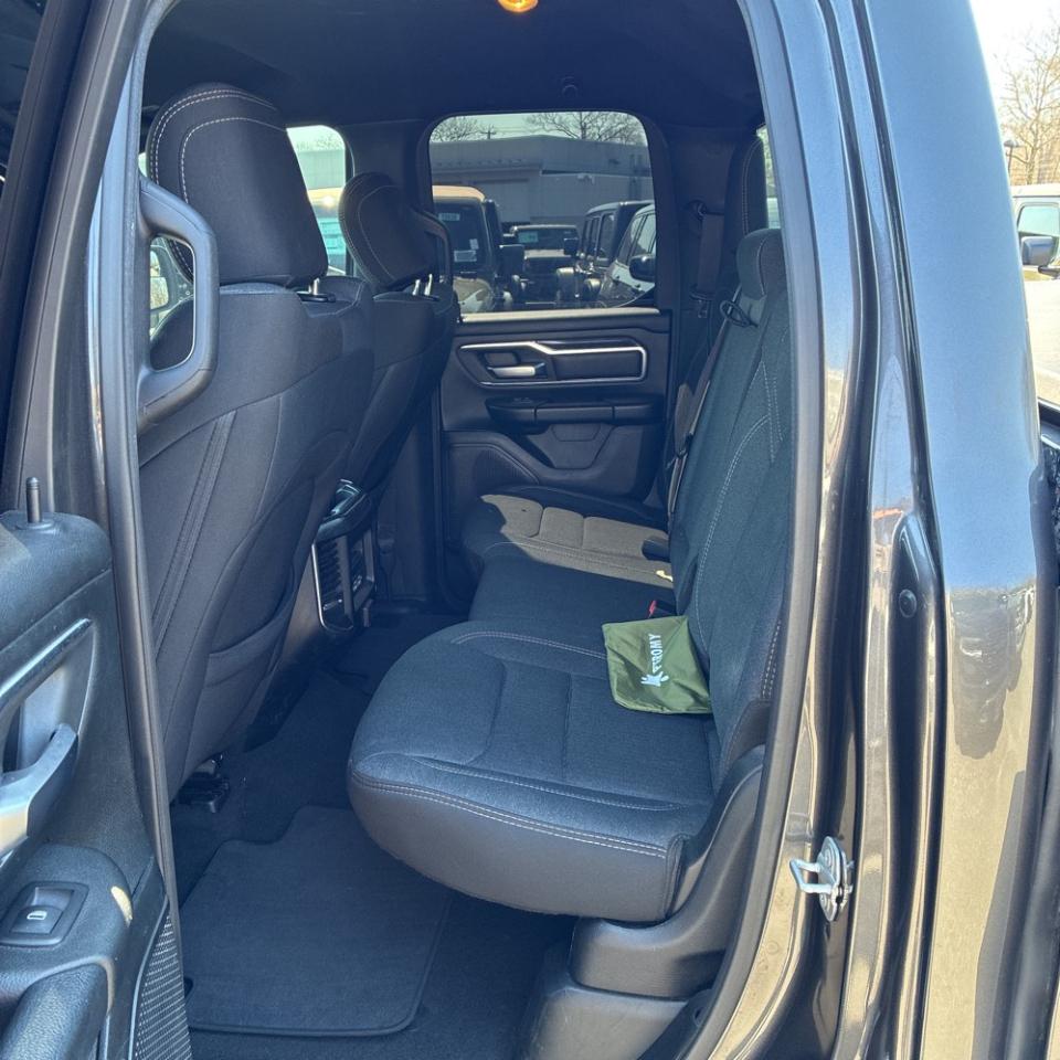 RAM 1500 Big Horn Quad Cab 4WD 2019