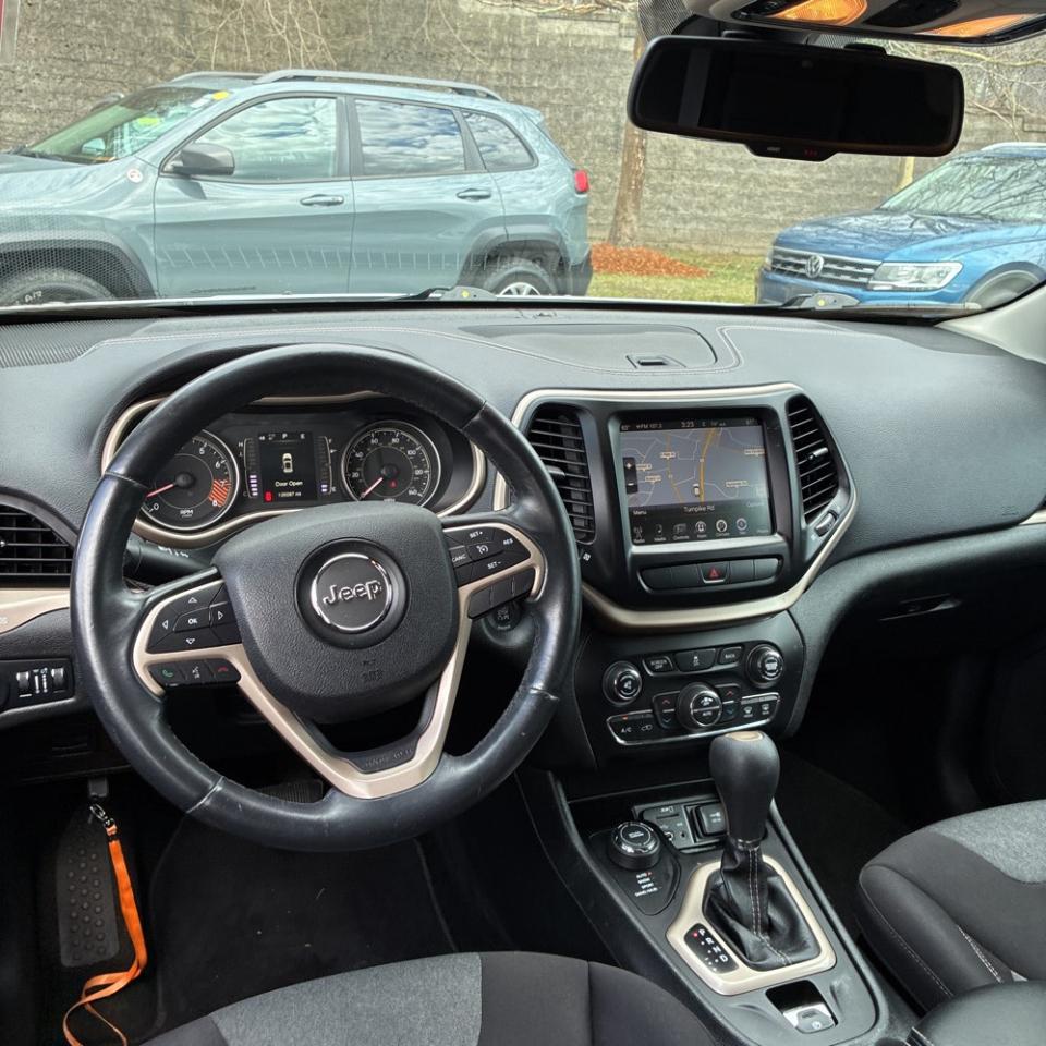 Jeep Cherokee FWD 4dr Latitude 2014