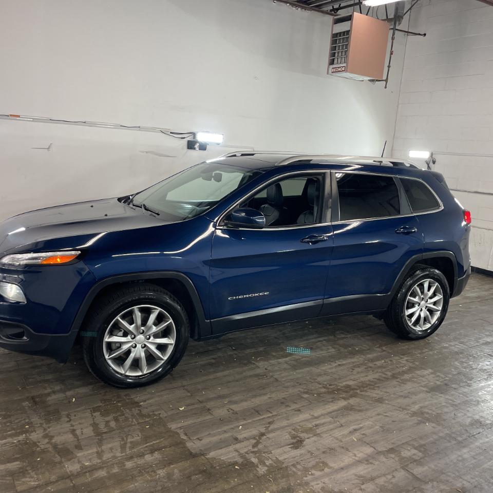 Jeep Cherokee  2018