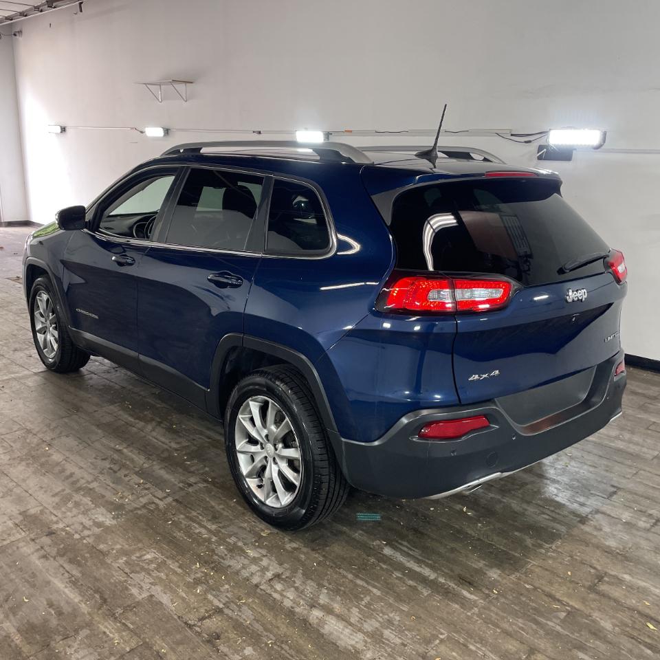 Jeep Cherokee  2018