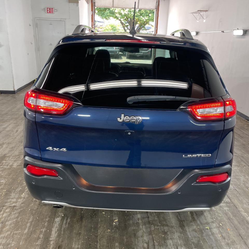 Jeep Cherokee  2018