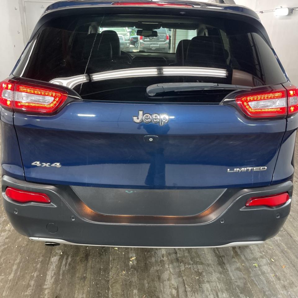 Jeep Cherokee  2018