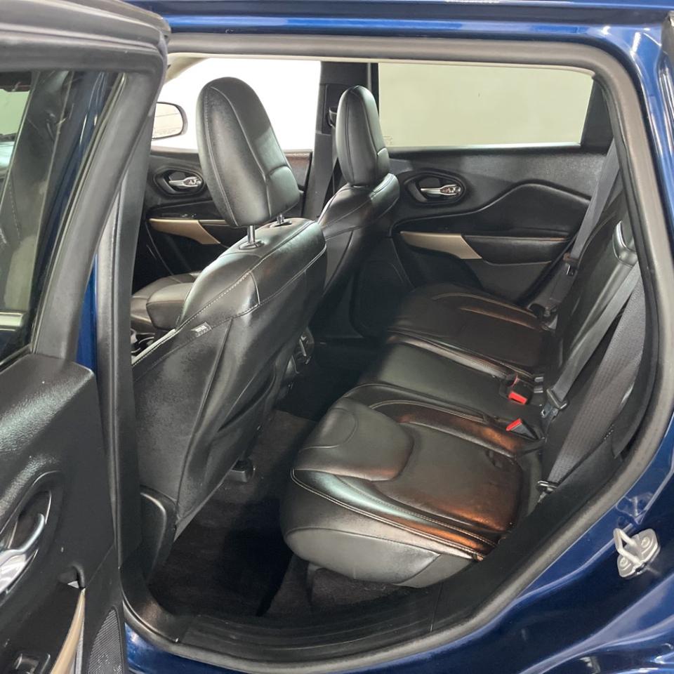 Jeep Cherokee  2018