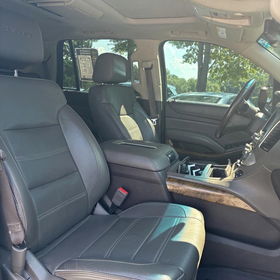GMC Yukon Denali  2016