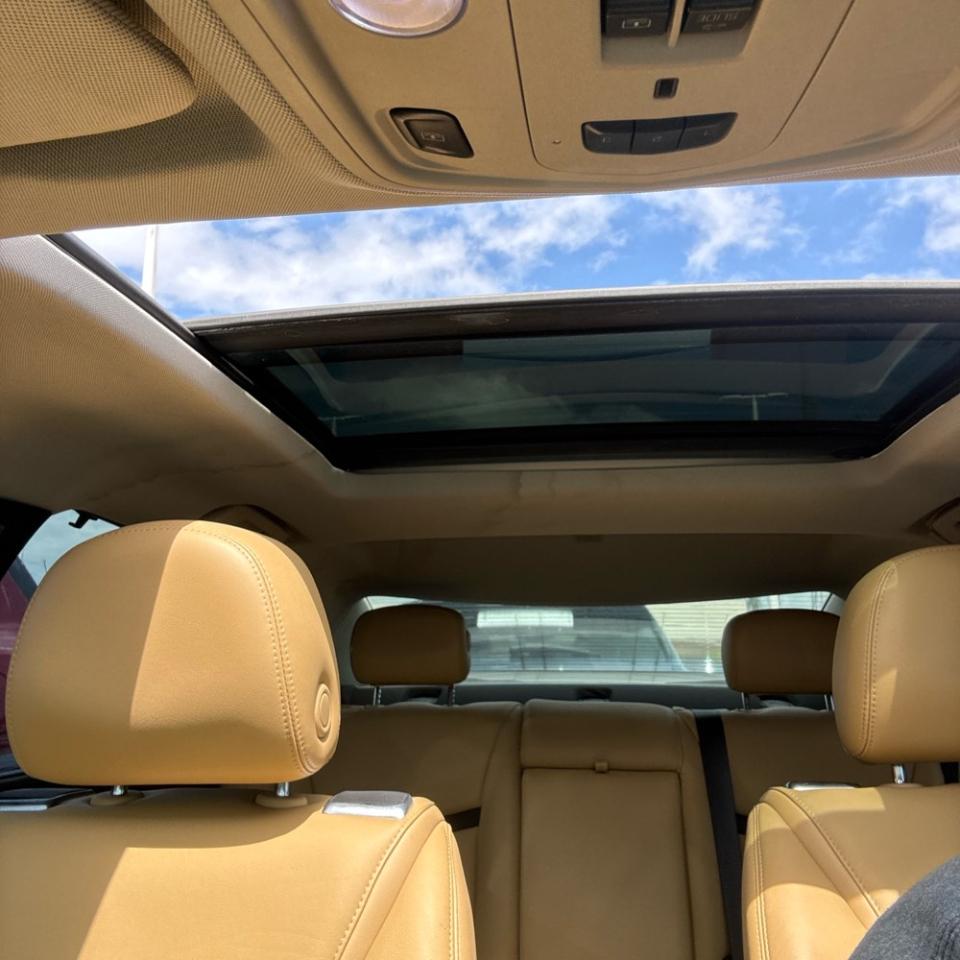 Cadillac XTS  2013