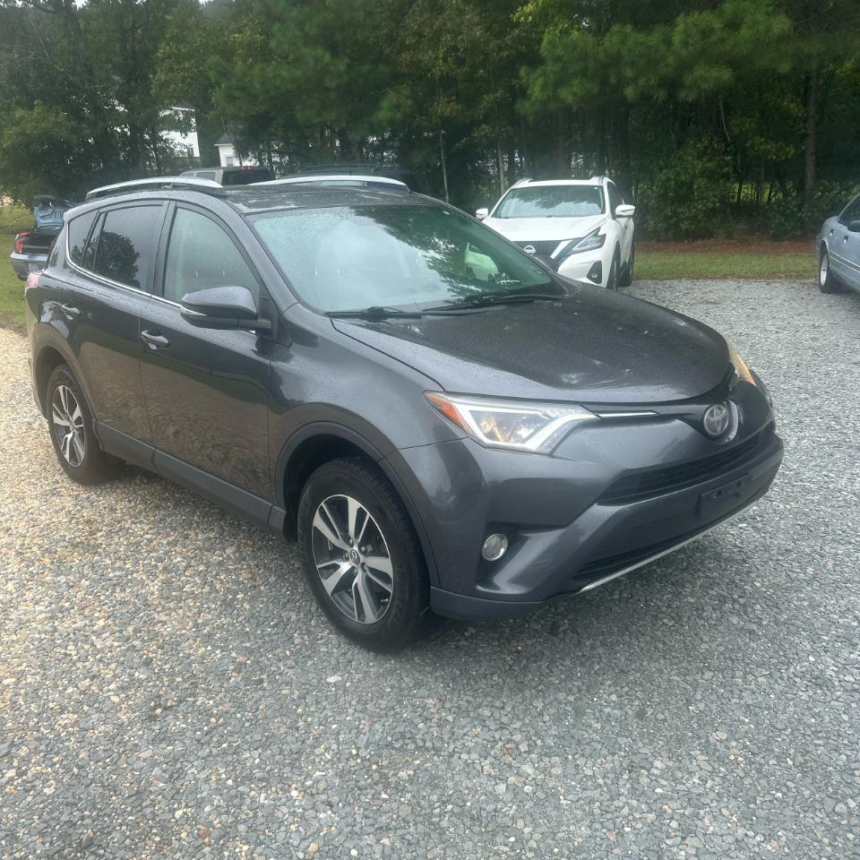 Toyota RAV4  2017