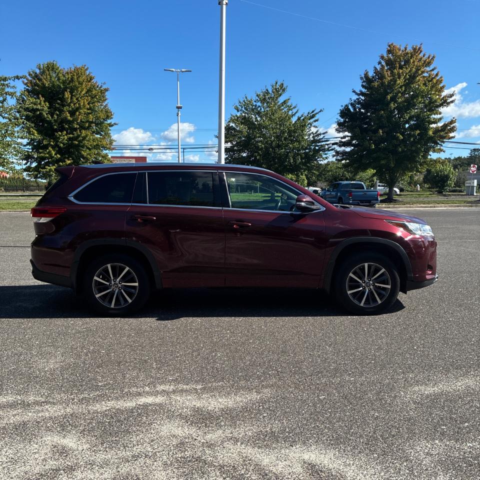 Toyota Highlander  2017
