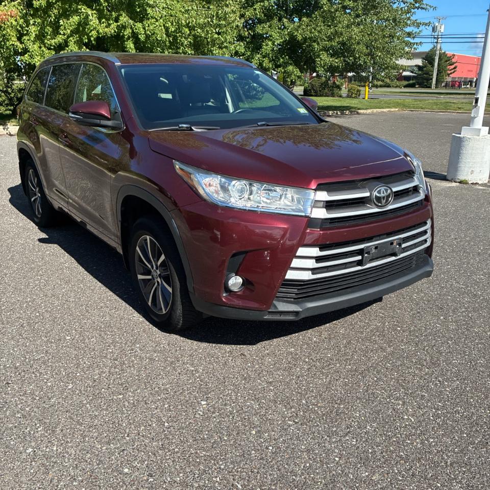 Toyota Highlander  2017