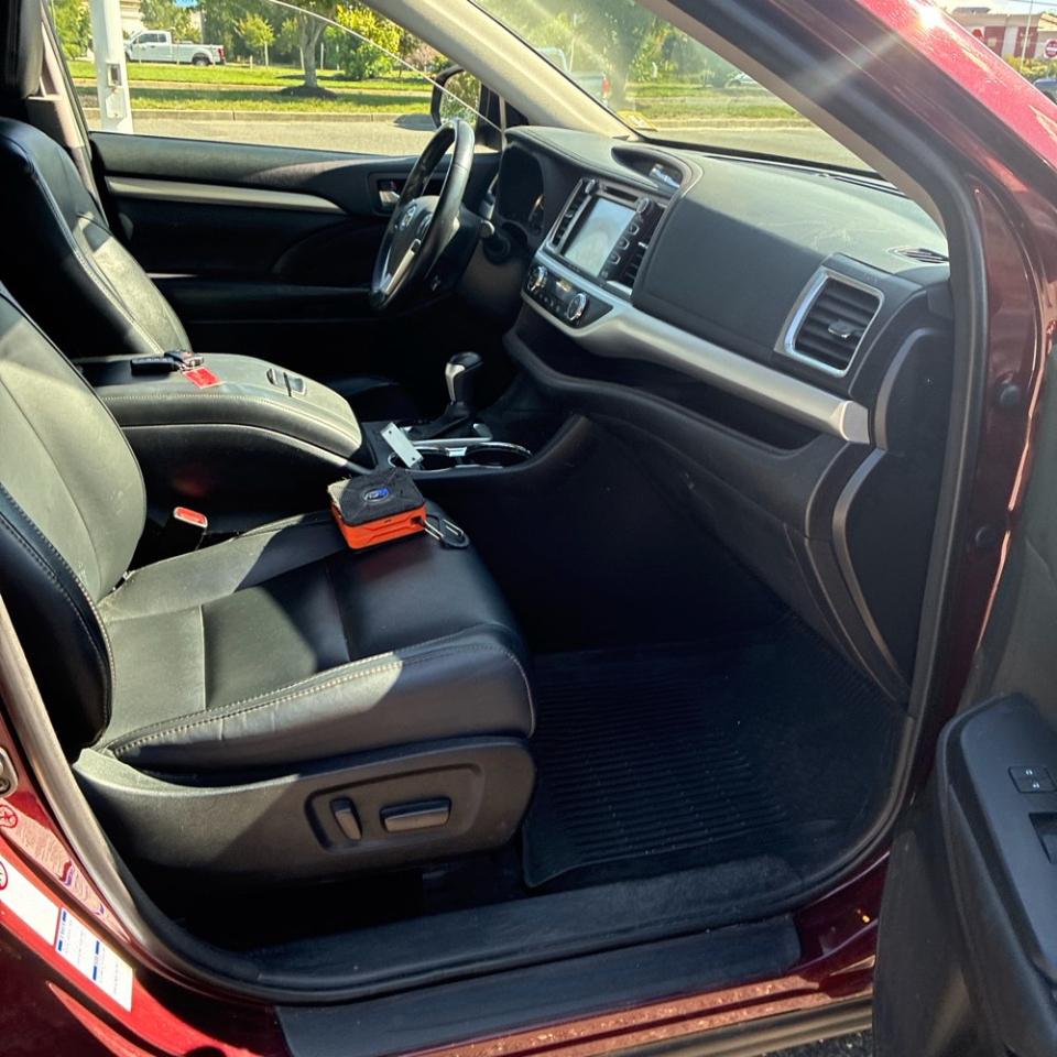 Toyota Highlander  2017