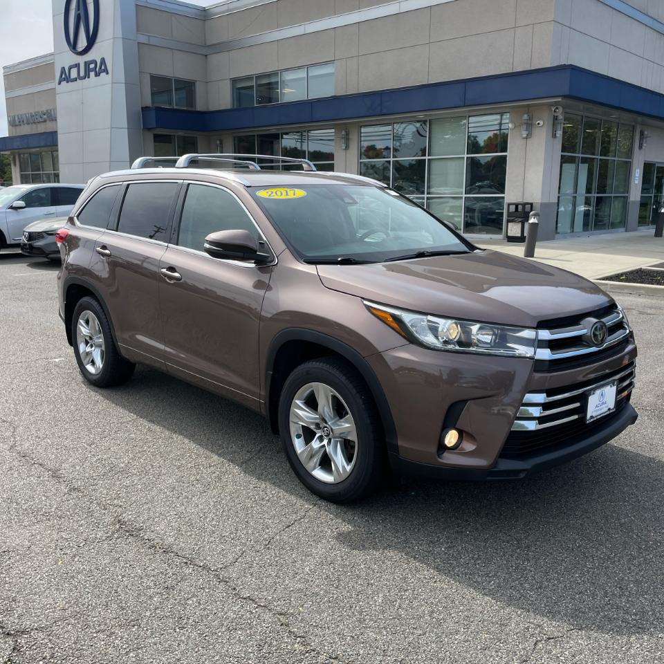 Toyota Highlander  2017