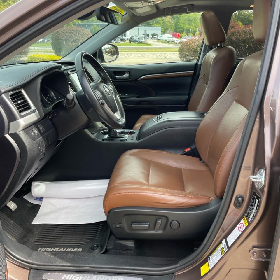 Toyota Highlander  2017