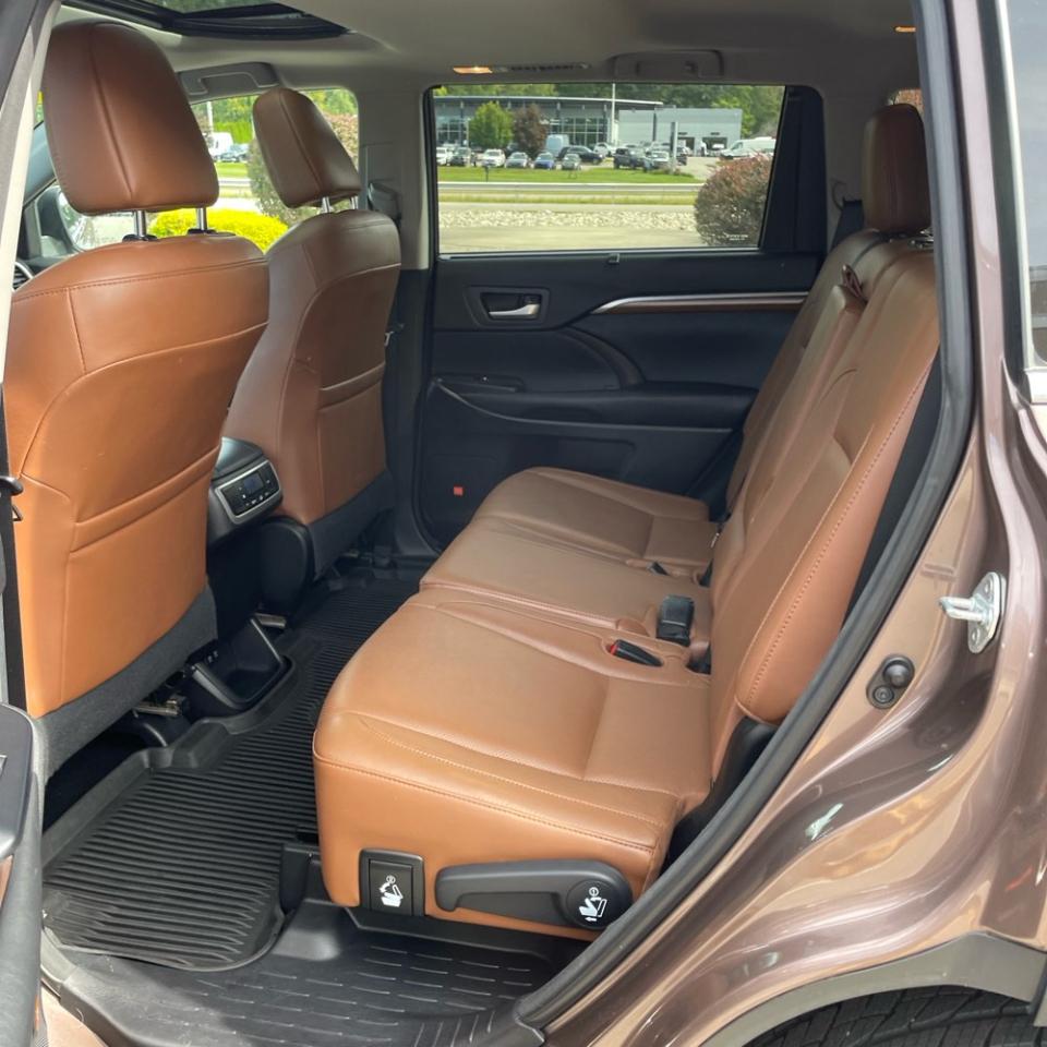 Toyota Highlander  2017
