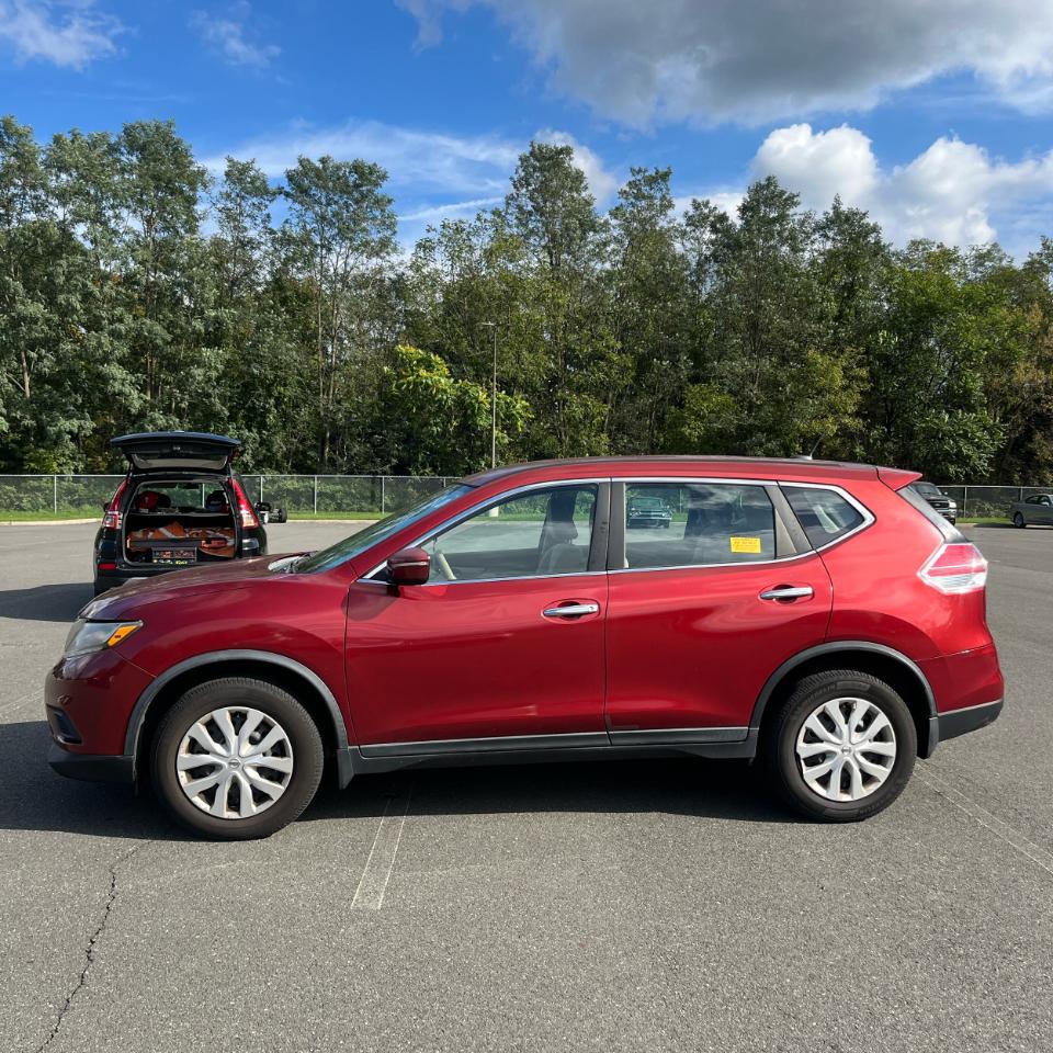Nissan Rogue  2015
