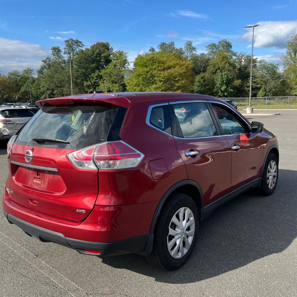 Nissan Rogue  2015