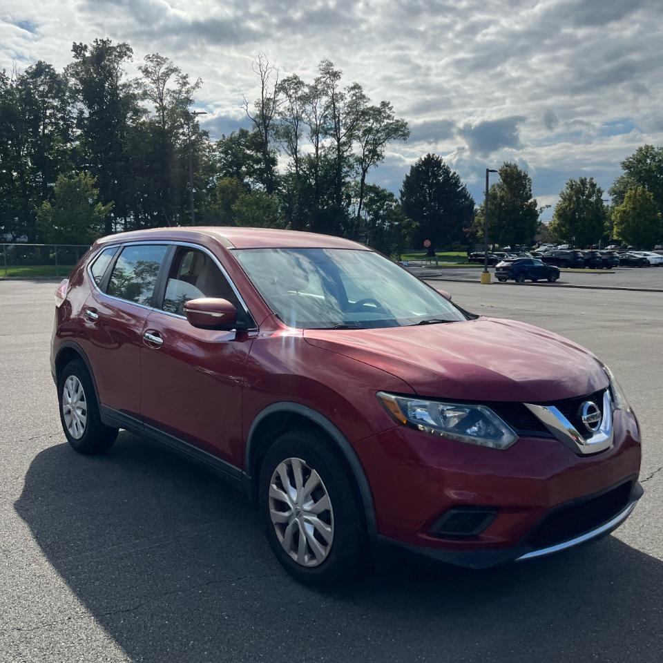 Nissan Rogue  2015
