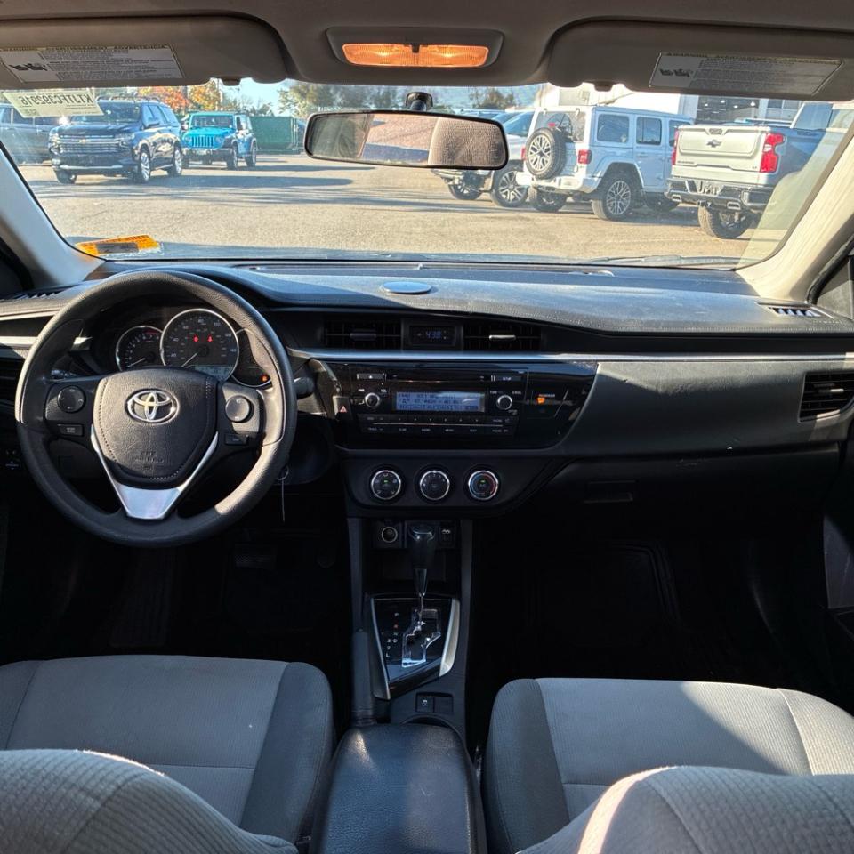 Toyota Corolla  2015