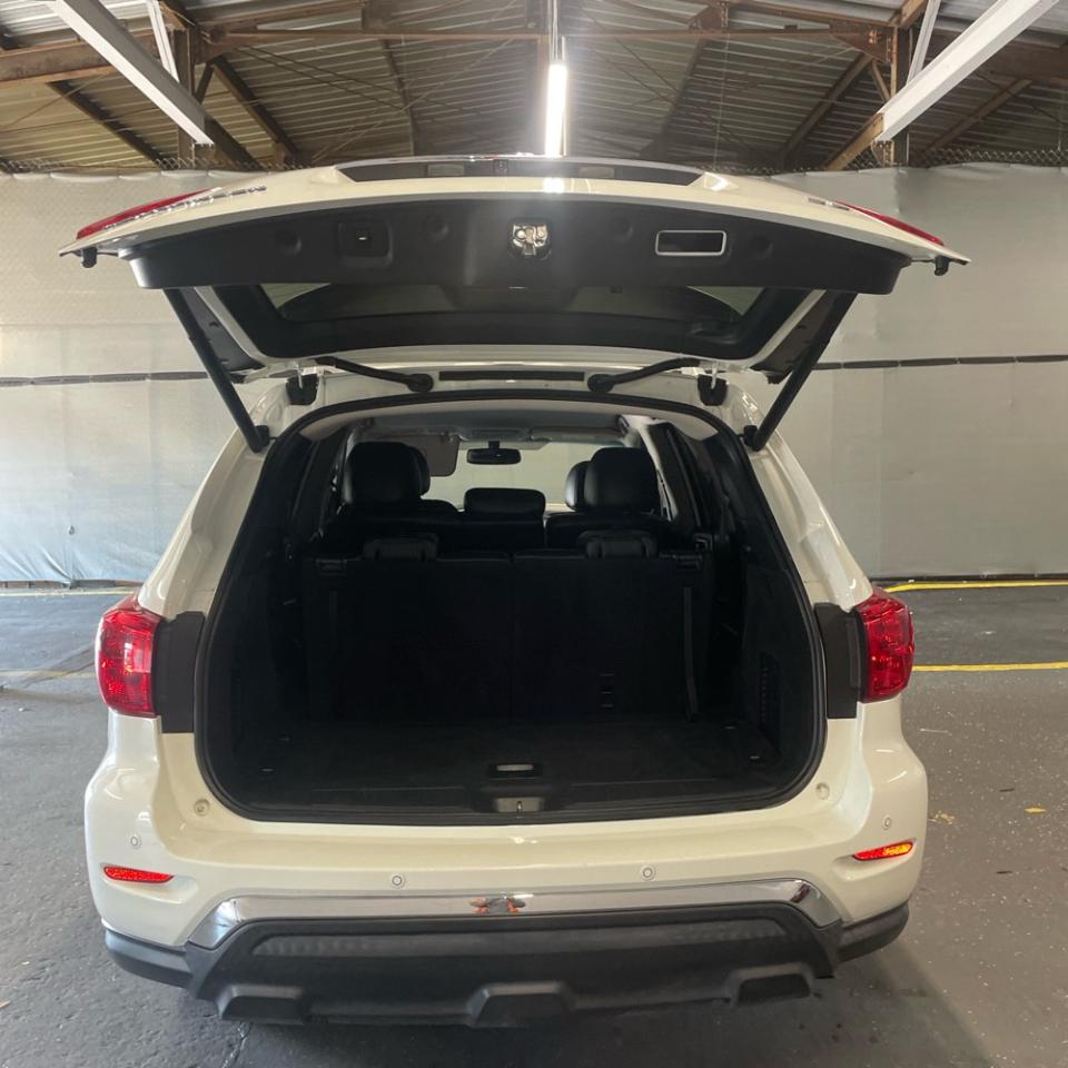 Nissan Pathfinder  2020