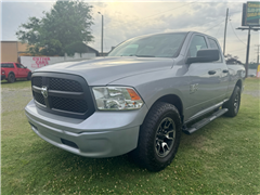 2019 RAM 1500 Classic  2019 RAM 1500 Classic