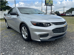2018 Chevrolet Malibu  2018 Chevrolet Malibu