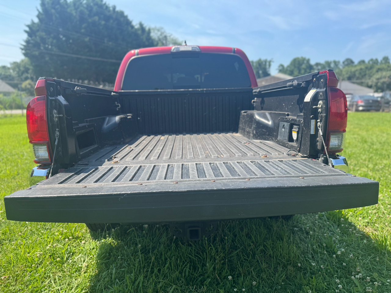 Toyota Tacoma SR5 Double Cab Long Bed V6 6AT 2WD 2018