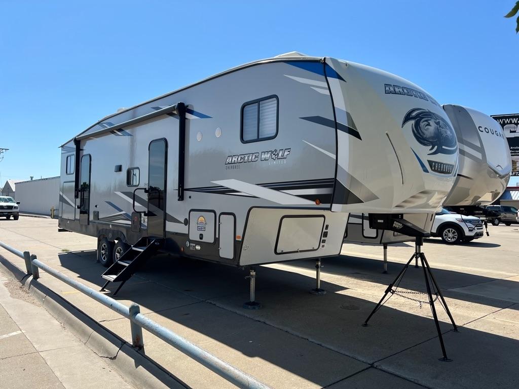 2022 Forest River Arctic Wolf M-321BH