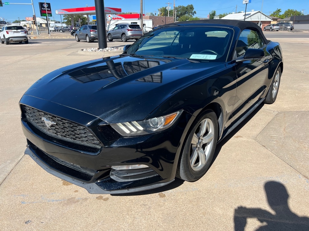 Ford Mustang V6 Convertible 2017