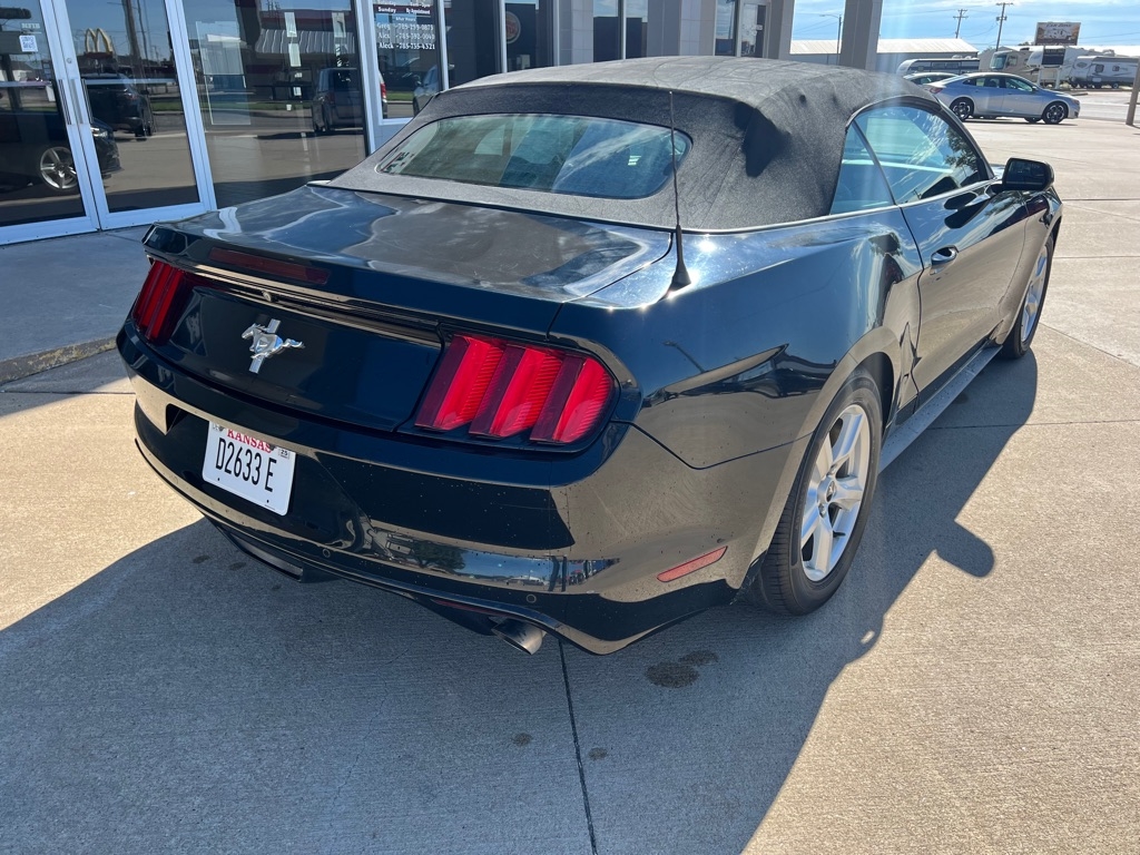 Ford Mustang V6 Convertible 2017