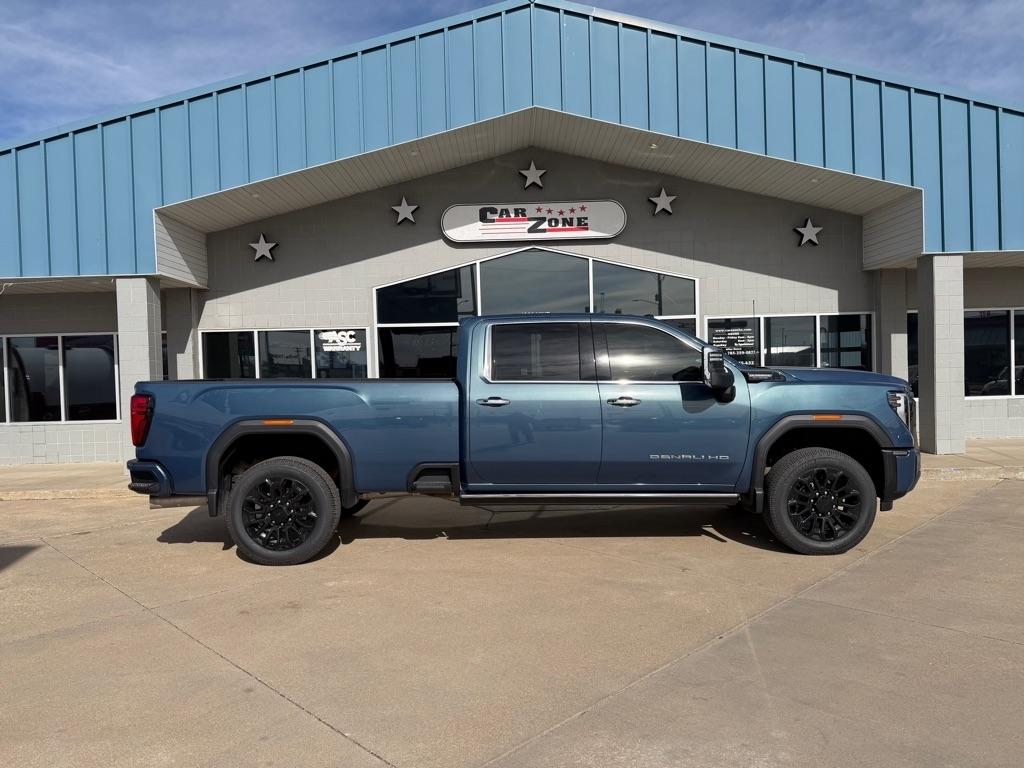 2024 GMC Sierra 2500HD Denali Ultimate Crew Cab 4WD