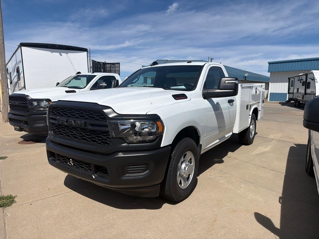 2024 RAM 2500 ST 2WD