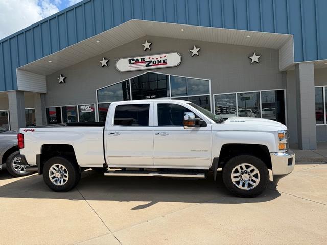 White 2019 Chevrolet Silverado 3500HD Pickup Truck Four-Wheel Drive Automatic