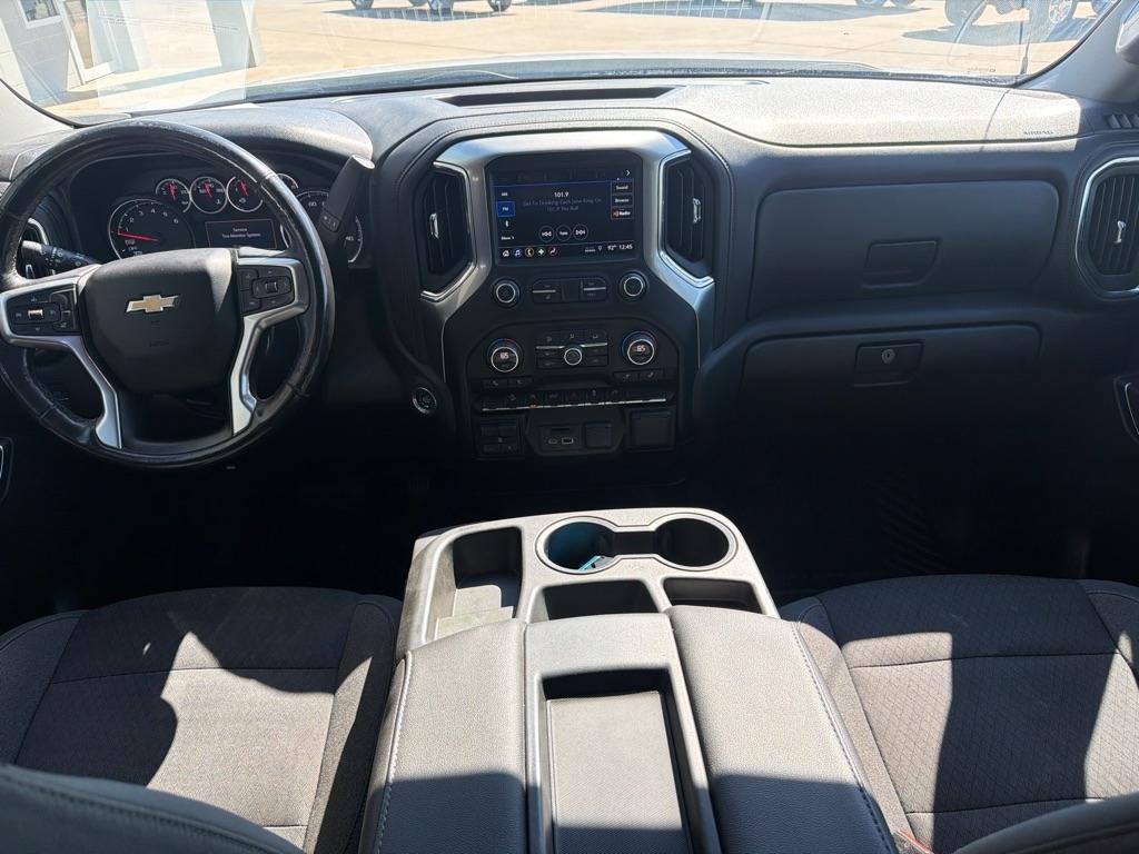 Chevrolet Silverado photo 6